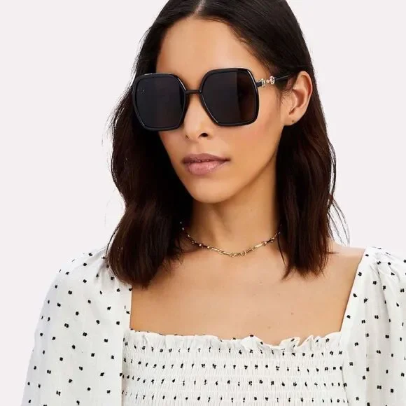 NWT Gucci GG0890S 001 black and grey lenses, beautiful sunglasses NWT Gucci GG0890S 001 black and grey lenses, beautiful  main image 3